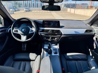 BMW 530 X DRIVE 3.0 195kW