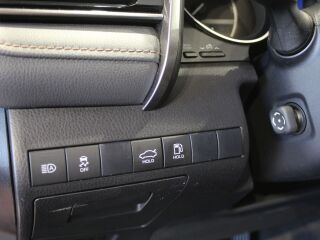 Toyota Camry Executive 2.5 131kW