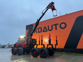 Komatsu 895 8x8 210kW