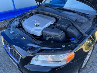 Volvo V70 Momentum 2.0 100кВ