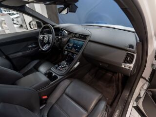 Jaguar E-Pace SE P200 AWD 2.0 147kW