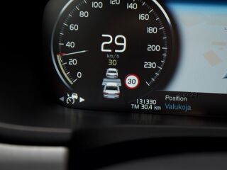 Volvo S90 Momentum D4 2.0 R4 TDI CR 140kW