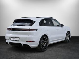 Porsche Cayenne Turbo E-Hybrid 4.0 544kW