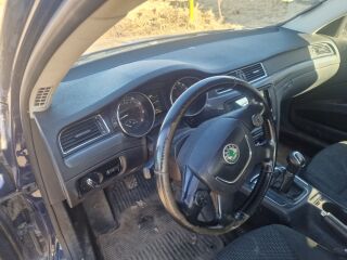 Skoda Superb 1.8 118kW