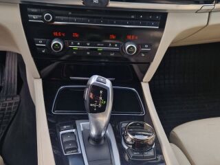 BMW 750 3.0 280kW