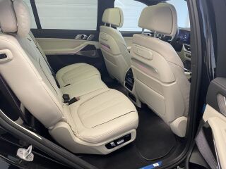 BMW X7 X7 M60I XDRIVE 4.4 390kW