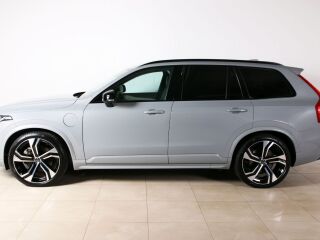 Volvo XC90 AWD ULTRA DARK 7 RECHARGE LUXURY FULL 2.0 T8 Recharge Long Range Plug-In-Hybrid MY25 335kW
