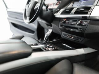 BMW X5 Facelift Sportpakett Comfort 3.0 180kW