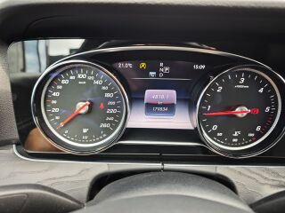 Mercedes-Benz E 220 Avantgarde 2.0 143кВ