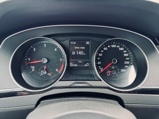 Volkswagen Passat R-Line 2.0 R4 TDi 110kW