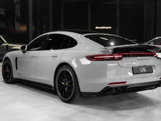 Porsche Panamera GTS 4.0 338kW