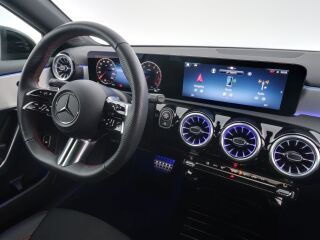 Mercedes-Benz A 180 AMG 1.3 R4 100kW