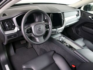Volvo XC60 AWD PLUS DARK INTELLI SAFE PRO MY24 2.0 B4 KERS Mild Hybrid 145kW