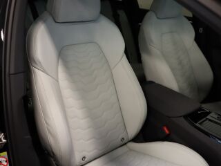 Audi A6 e-tron Avant e-tron performance 270kW 120kW