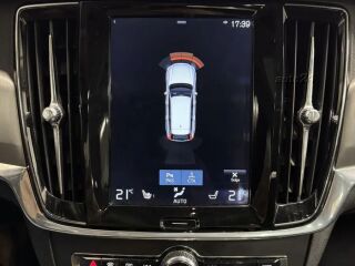 Volvo V90 D4 Momentum 2.0 D4204T14 140kW