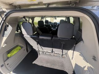 Lancia Voyager 2.8 R4 120kW