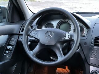 Mercedes-Benz C 220 2.1 R4 Diesel 125kW