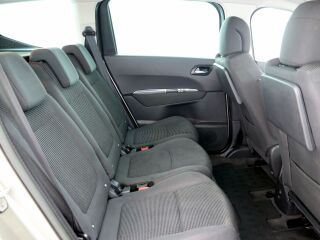 Peugeot 5008 Elegance 1.6 115кВ