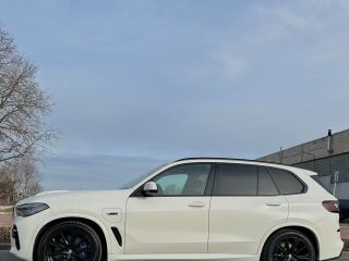 BMW X5 45e 3.0 210kW