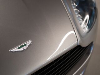 Aston Martin V8 Vantage 4.3 V8 283kW