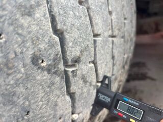 Volvo FM 400 6x2 294кВ