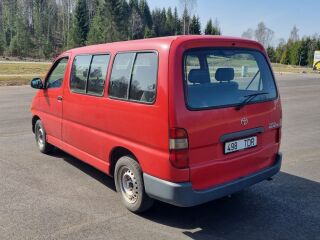 Toyota Hiace 2.4 58kW