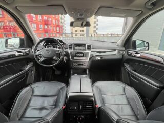 Mercedes-Benz GL 350 AMG Disain + Off-Road pakett 3.0 190kW