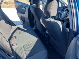 Toyota Auris 1.8 73кВ