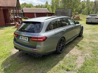 Mercedes-Benz E 63 AMG S 4.0 V8 450kW