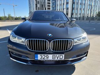 BMW 750 Pure Excellence 4.4 330kW