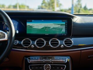 Mercedes-Benz E 220 4MATIC AMG Night Package 2.0 143kW