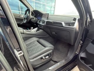 BMW X6 X6 XDRIVE 40D 250 kv 3.0 250кВ
