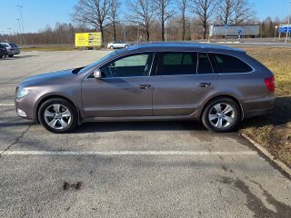 Skoda Superb 2.0 103kW