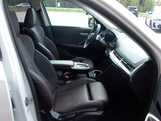 BMW iX1 xDrive30 X Line 230kW
