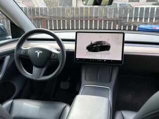 Tesla Model Y Long Range Dual Motor AWD 2022 153kW