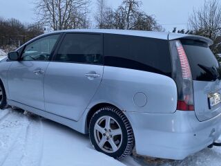 Mitsubishi Grandis 2.0 103kW