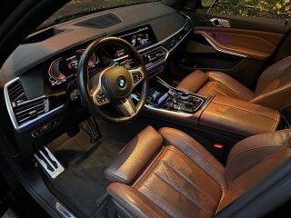 BMW X7 M50 3.0 Dark Shadow Edition 294кВ