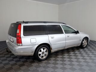 Volvo V70 Summum ATM 2.4 D5 120kW
