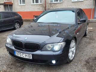 BMW 745 D 4.4 V8 Biturbo 320kW