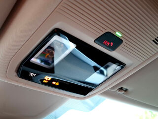 Skoda Enyaq Lounge interior 70kW
