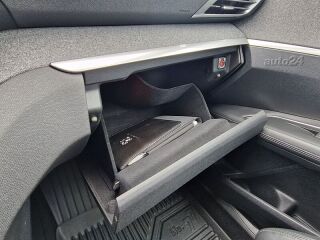 Peugeot 3008 ALLURE 1.2 i 96kW