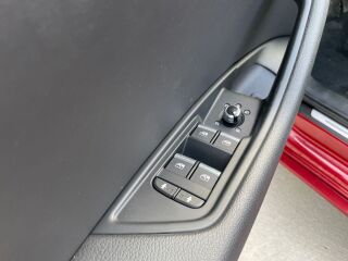Audi A4 S-Line Quattro 2.0 TDI 140kW