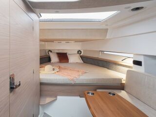 Quarken 35 Cabin Yamaha 2x Yamaha F300