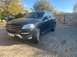 Mercedes-Benz ML 350 Designo 3.0 190kW