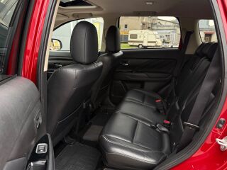 Mitsubishi Outlander Luxury Facelift 4WD Phev 2.0 149kW