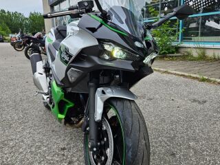 Kawasaki Ninja 7 Hybrid 51kW