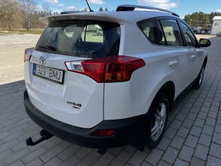 Toyota RAV4 2.0 91kW