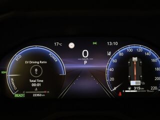 Toyota RAV4 Premium 131кВ