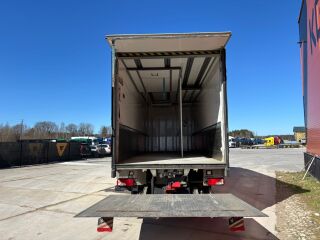 Scania G450 6x2*4 331кВ