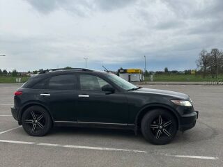 Infiniti FX35 3.5 209kW